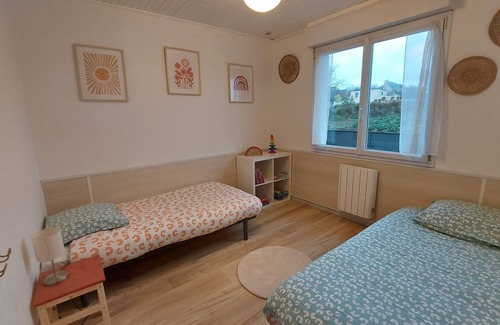 Locmaria-Plouzane House | Maison Vue Mer: A Seaside Retreat for You and Your Pets