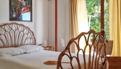 Marine de Saint Ambroggio House | Scenic Maison Vue Mer in Lumio with Garden & Terrace