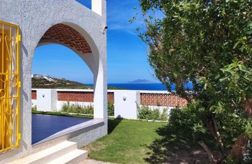 El Haouaria House | Oceanfront Maison vue mer in Elhaouaria, Tunisia - Rated 10/10