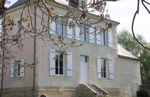 Beaumont-en-Veron House | Family-Friendly Gîte Beaumont-en-Véron - Rated 8.6/10