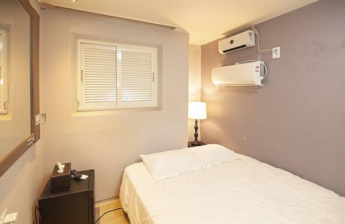 Namyeong-dong Hotel | Budget-Friendly Stay Near Sookmyung University with Breakfast