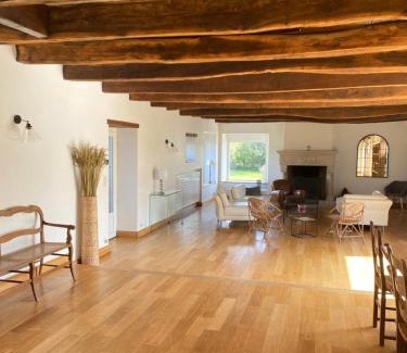 Surzur House | Inviting Maisonbel Gîte in Brittany with Oceanfront Views