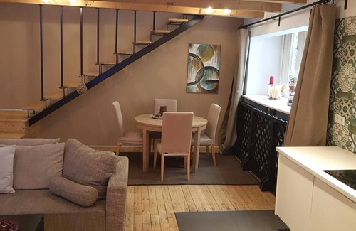 Innere Stadt Apartment | Top-Rated Maisonette Apartment A8 with Family-Friendly Perks