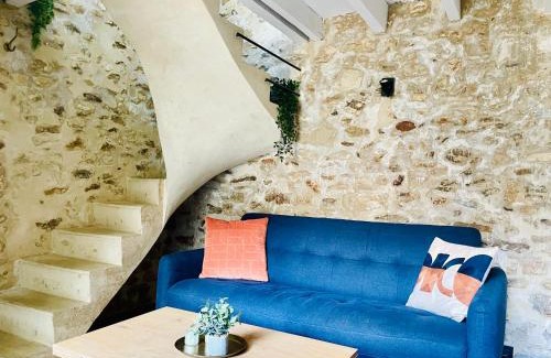 Marly-le-Roi Apartment | Inviting Maisonette Duplex with Child-Friendly Amenities