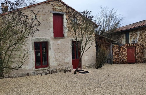 Saint-Laon House | Guest Rated 10/10: Maisonette, Gîte de la Mère Nini