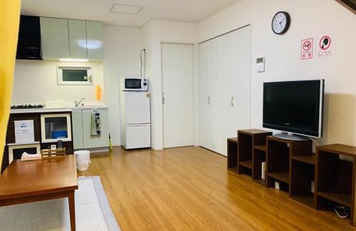 Hanamigawa House | Family-Friendly Maisonette Hanazono - Top Rated Getaway