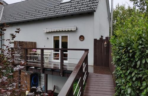 Herreshagen Apartment | Discover Maisonette Pablo: Pet-Friendly Retreat with Hot Tub
