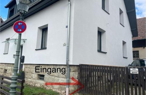Buhl Apartment | Kid-Friendly Maisonette Wohnung am Hänferdorf - Rated 9.8