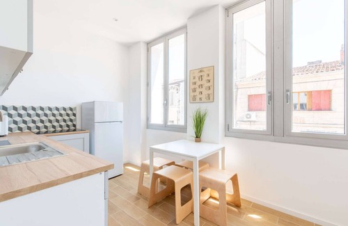 4th Arrondissement Apartment | Experience Comfort at Maisonmars Le Complexe Blancarde