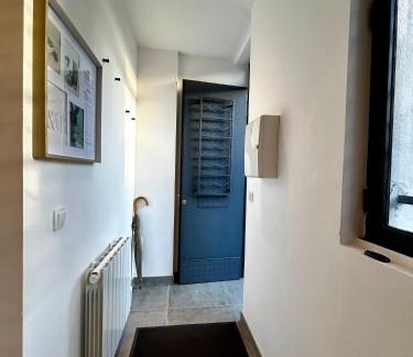 Bobigny House | Comfortable Maisonnette for Two Near Paris with Breakfast