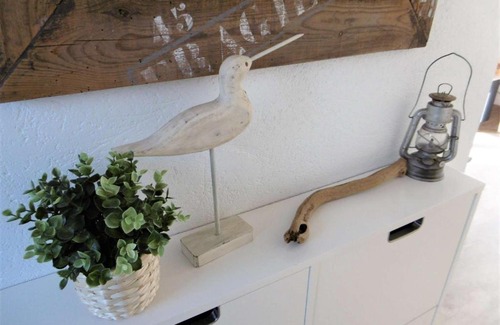 Saint-Jacques Apartment | Family-Friendly Getaway Steps from the Beach - ENORA