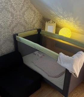 Balleroy House | Serene Maisonnette: Family-Friendly Retreat Awaits You