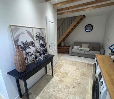 Mouy Apartment | Tranquil Maisonnette: Perfect Family Getaway with Top Reviews