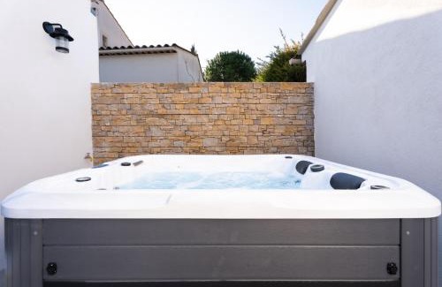 Velaux House | Maisonnette Cosy avec Jacuzzi