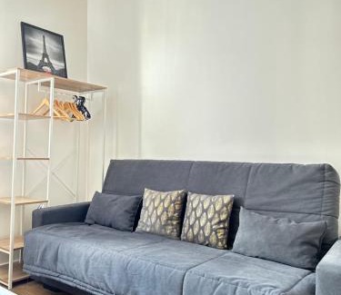 La Chapelle-en-Serval Apartment | Explore Maisonnette STUDIO Near Parc Astérix and Paris