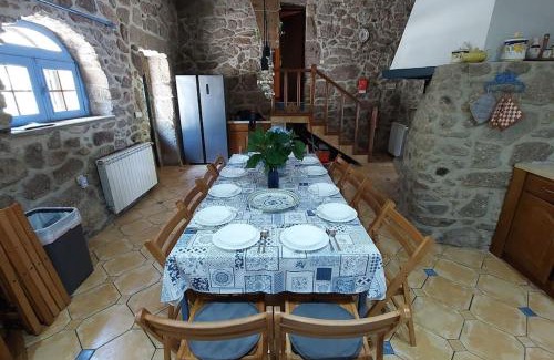 Sande House | Pet-Friendly Retreat with Pool and Ocean Views at Maisons des Fleurs