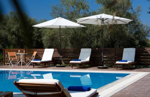 Kavallos Apartment | Oceanfront Maistros Apartments with Pool & Excellent Rating