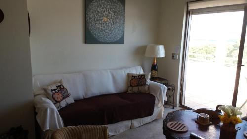 Maitencillo Apartment | Oceanfront Maitencillo Opas Apartment with Guest Rated 9.1
