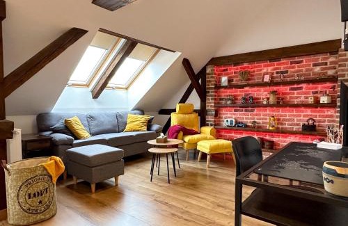Komarno Apartment | Top-Rated MAJA Premium Loft in Historic City Center