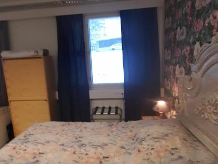 Hyvinkaa Hotel | Cozy Stay at Majatalo Tervamäki: Pet and Child Friendly