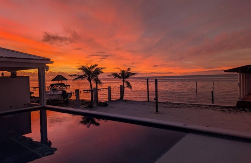Belize District Condo | Majestic Caribbean Oasis at South Beach Property Condos