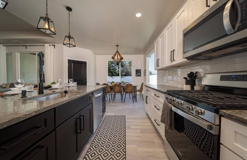 Grand Junction House | Pet-Friendly Retreat with Epic Yard and Hot Tub