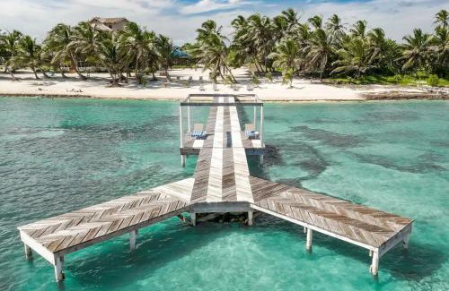 San Pedro Villa | Majestic Oceanfront Private Estate By Alom