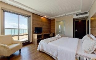 Agronomica Hotel | Majestic Palace Hotel: 5-Star Comfort with Spa & Pool