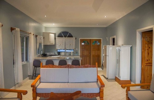 Soufriere Villa | Majestic Villa: Breathtaking Views & Pet-Friendly Comfort