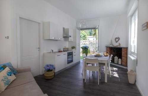 Mandello del Lario Apartment | Pet-Friendly Escape at Maji Como Lake with Ocean Views