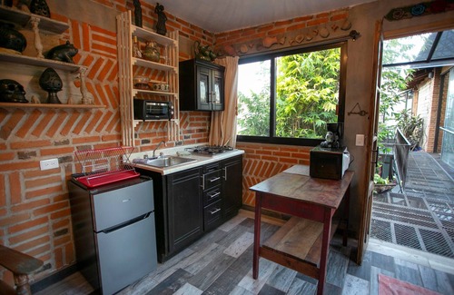 Cholula Apartment | Comfortable Stay at Majikal BnB Martinlandia with Spa