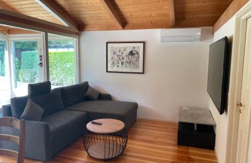 Koblenz House | Pet-Friendly Majo Hotel with Oceanfront Views & Hot Tub
