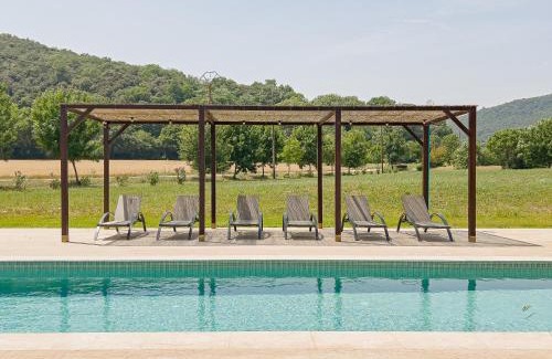 Beguda House | Experience Can Riera de Montagut: 4-Star Family Retreat