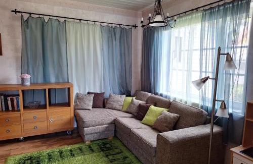 Kuressaare Apartment | Tranquil Stay Near City Center and the Sea, Rated 10/10
