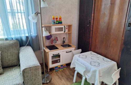 Kuressaare Apartment | Tranquil Stay Near City Center and the Sea, Rated 10/10