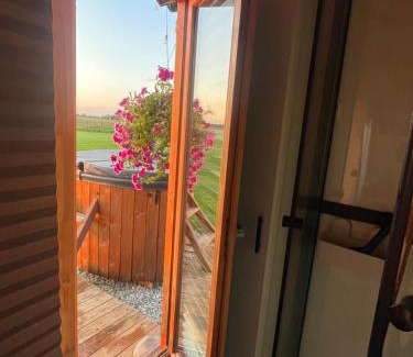 Jarva County House | Family-Friendly Stay at Saunamajutus Öötlas - 7.7/10 Rated