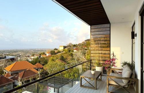 Pecatu Villa | Discover Makai Uluwatu: 4-Star Haven with Pool & Family Fun