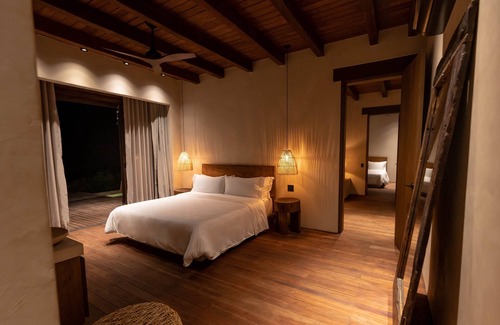 Bocachica Hotel | Experience Makani Wanderlust: 4-Star Retreat with Spa & Pool
