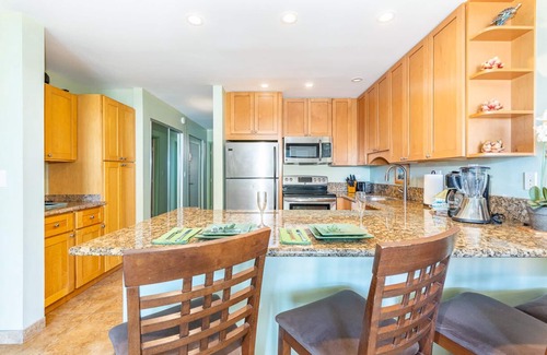 Honokowai Condo | Oceanfront Makani Sands #107: Exceptional 9.6/10 Stay