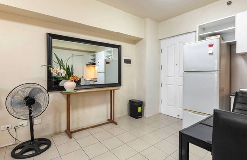 Pio del Pilar Condo | Discover Makati's Budget-Friendly Comfort with Great Amenities!
