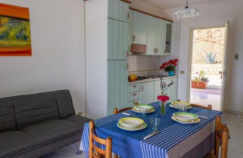 Sciacca Apartment | Idyllic Makauda Beach: Oceanfront Escape with Top Amenities