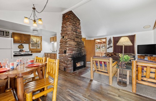 Rapid City Cabin | Create Lasting Memories at Canyon Lake in Rapid City