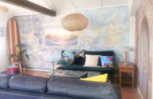 Waimarama Apartment | Explore Artful Memories at Blue Mosaic Place in HB