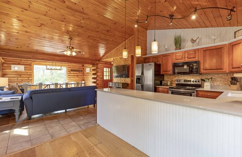 Wiscasset House | Unwind at Shimmering River Retreat - Your Maine Coastal Escape!