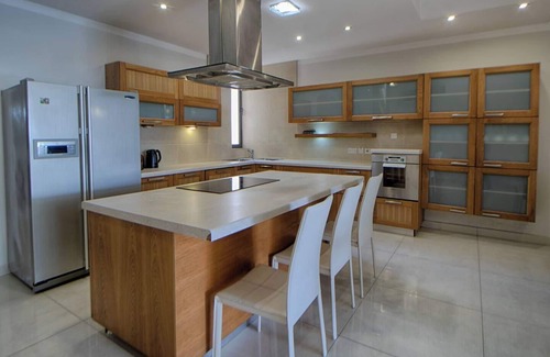 Sliema Apartment | Discover Your Dream Getaway Near Sliema Ferries