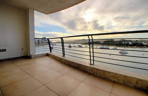 Sliema Apartment | Make your holiday worthwhile at this fabulous accommodation just a minute away from Sliema ferries