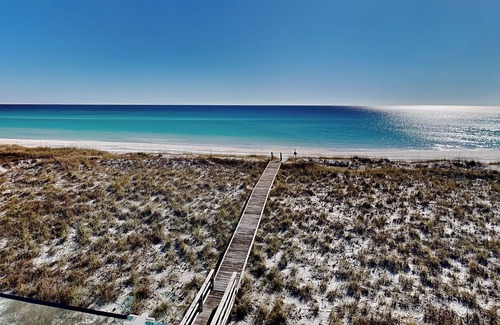 Navarre Beach House | Memorable Getaway | Beachfront Home with Spa & Ocean View