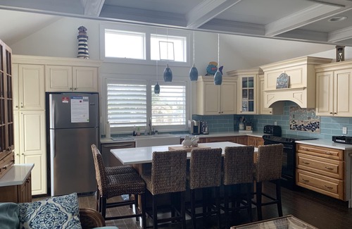 Ocean Beach House | Memorable Summer Escapes at Squid Lips Cabana, Ocean Beach