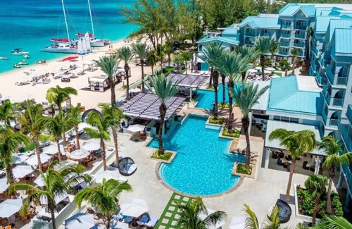 South Sound House | Making The Best Memories Along The Way! Outdoor Pool, Near Scholars Park