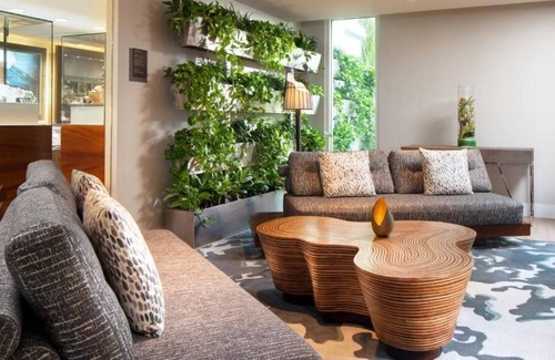 South Sound House | Making The Best Memories Along The Way! Outdoor Pool, Near Scholars Park